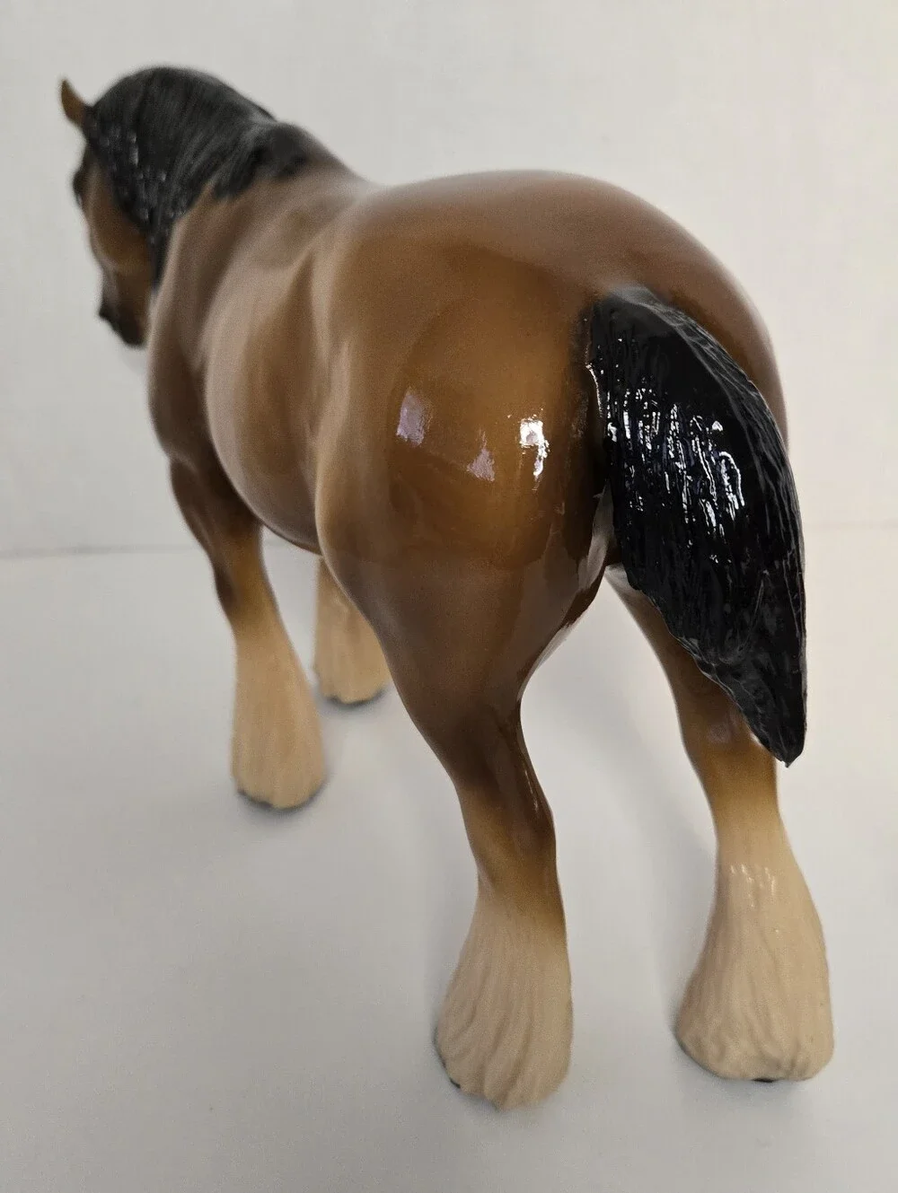 Breyer #1210 Monarch Glossy Shire Honey Bay 2003 Spring Collector Edition
